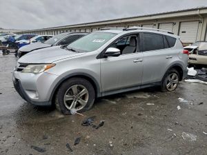 Toyota Rav4 XLE 2.5L 4 2015