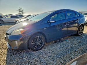Toyota Prius 1.8L 4 2014