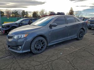 Toyota Camry L 2.5L 4 2013