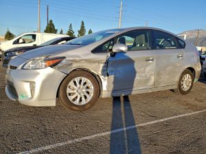 Toyota Prius 1.8L 4 2014