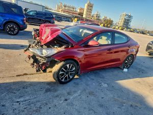 Hyundai Elantra GLS 1.8L 4 2013