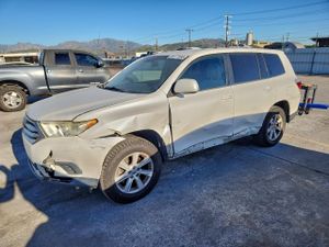 Toyota Highlander BASE 3.5L 6 2012