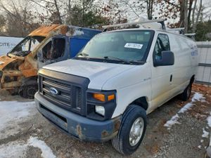 Ford Econoline E250 VAN 4.6L 8 2012