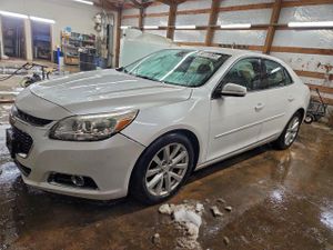 Chevrolet Malibu 2LT 2.5L 4 2015