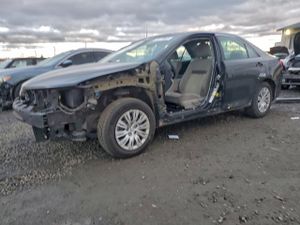 Toyota Camry L 2.5L 4 2013