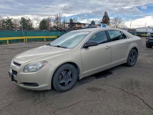 Chevrolet Malibu LS 2.4L 4 2011