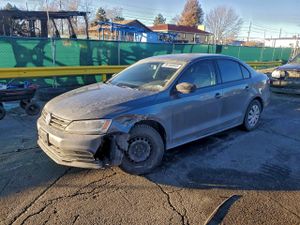 Volkswagen Jetta BASE 2 L 4 2015