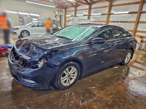 Hyundai Sonata GLS 2.4L 4 2013