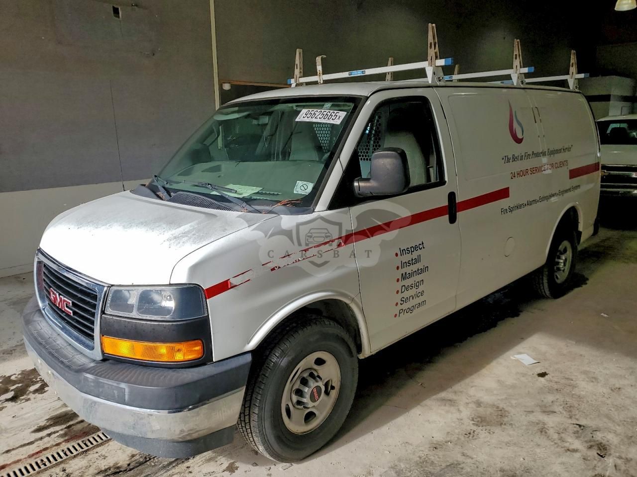 GMC Savana G2500 4.8L 8 2017