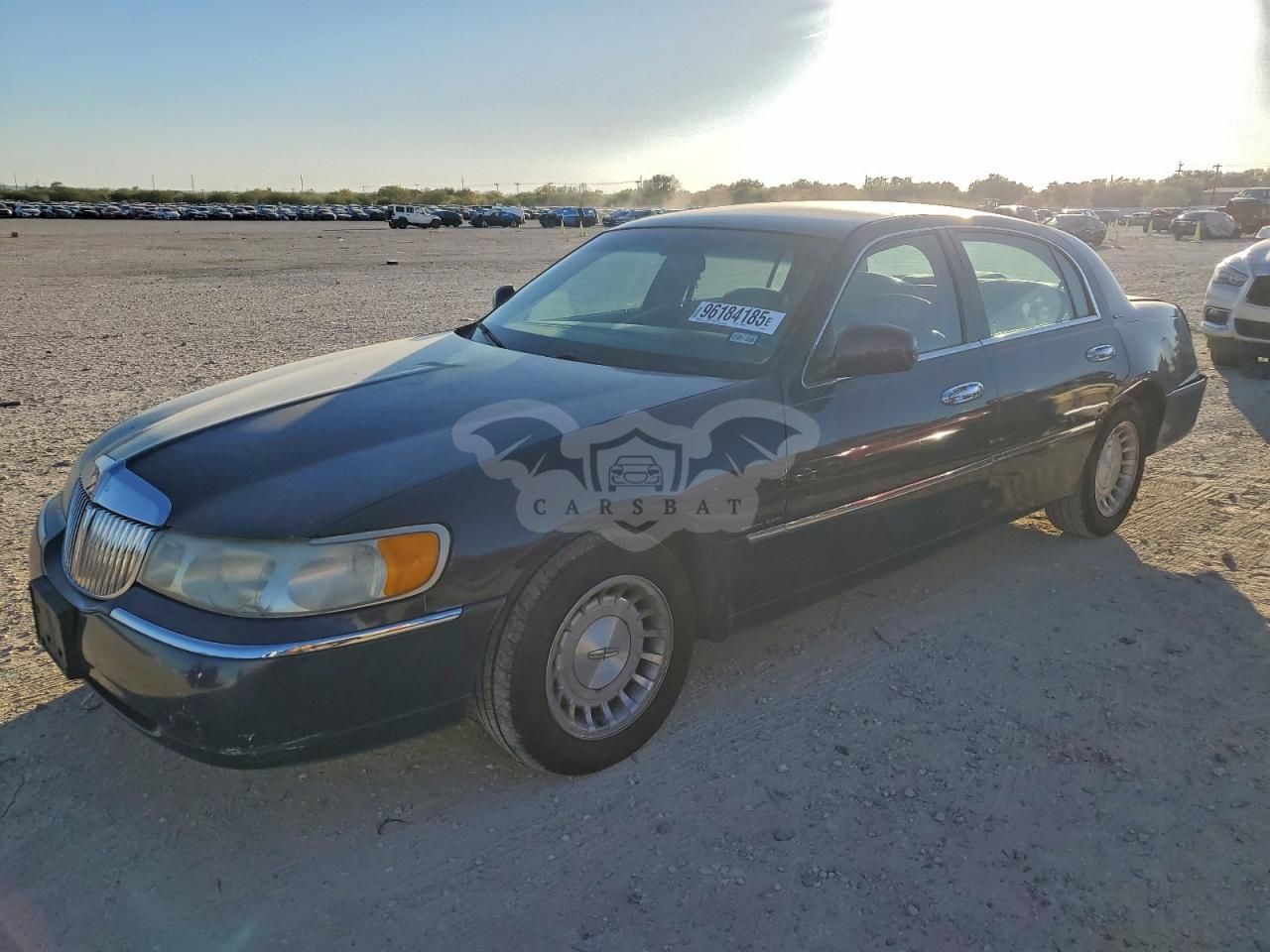 Lincoln Town Car SIGNATURE 4.6L 8 1999