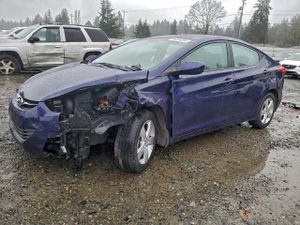 Hyundai Elantra GLS 1.8L 4 2013