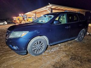 Nissan Pathfinder S 3.5L 6 2015