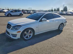 Mercedes-Benz C 250 1.8L 4 2012