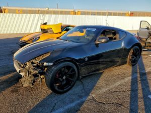 Nissan 370z BASE 3.7L 6 2013