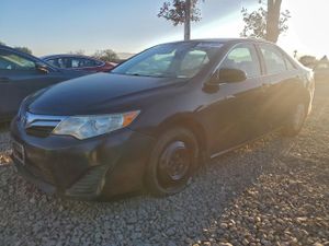 Toyota Camry BASE 2.5L 4 2012