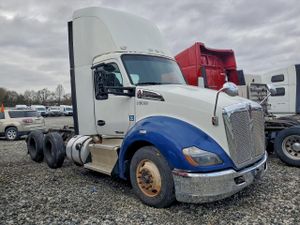 Kenworth T-series T680 15.0L 6 2015