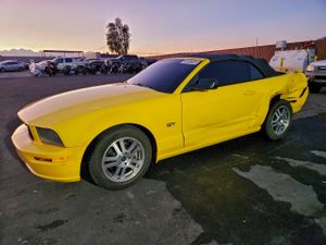 Ford Mustang GT 4.6L 8 2006