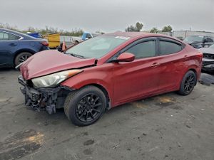 Hyundai Elantra GLS 1.8L 4 2013