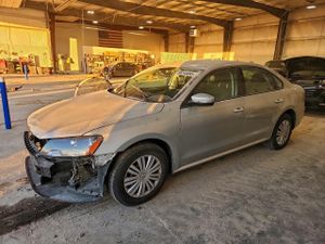 Volkswagen Passat S 2.5L 5 2014