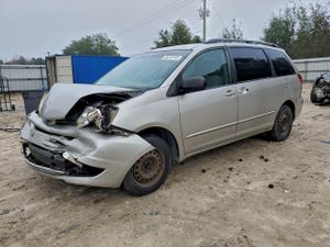 Toyota Sienna CE 3.3L 6 2004