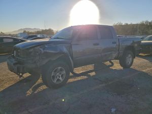 Dodge Dakota QUAD SLT 4.7L 8 2005
