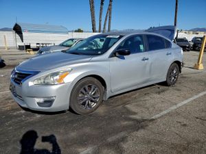Nissan Altima 2.5 2.5L 4 2015
