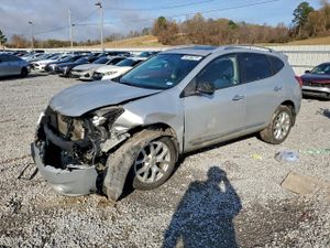 Nissan Rogue S 2.5L 4 2012