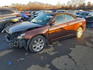 Chrysler 200 TOURING 3.6L 6 2012