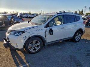 Toyota Rav4 XLE 2.5L 4 2013
