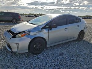 Toyota Prius 1.8L 4 2013