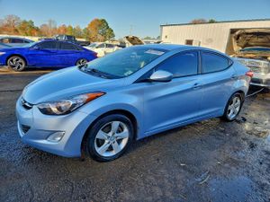 Hyundai Elantra GLS 1.8L 4 2012
