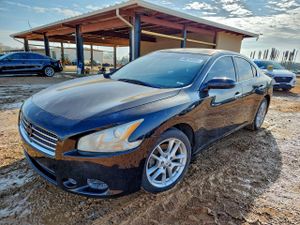 Nissan Maxima S 3.5L 6 2010