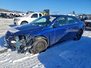 Toyota Camry BASE 2.5L 4 2010
