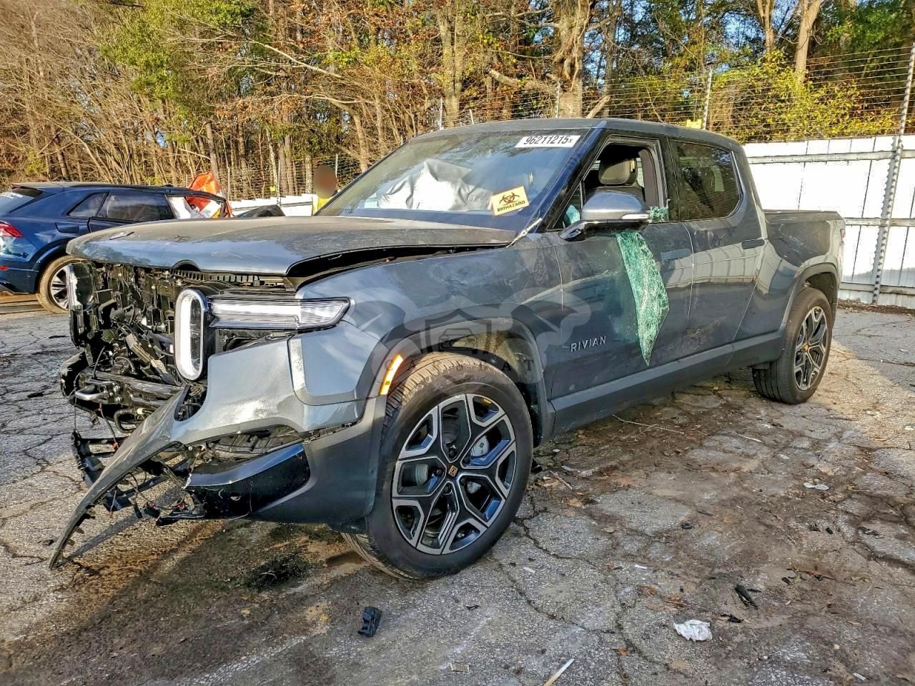 Rivian R1T ADVENTURE 2025