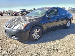 Nissan Altima BASE 2.5L 4 2010