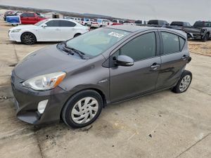 Toyota Prius 1.5L 4 2015