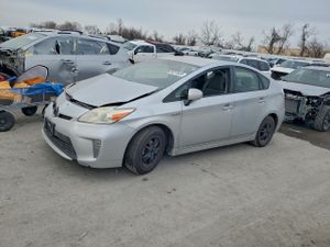 Toyota Prius 1.8L 4 2013
