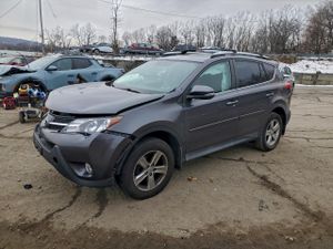 Toyota Rav4 XLE 2.5L 4 2014