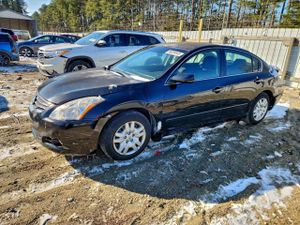 Nissan Altima BASE 2.5L 4 2012