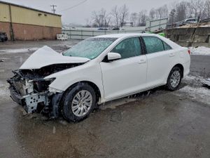Toyota Camry BASE 2.5L 4 2012