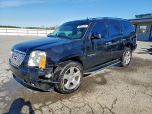 GMC Yukon DENALI 6.2L 8 2008