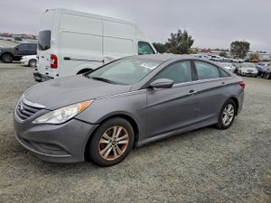 Hyundai Sonata GLS 2.4L 4 2014