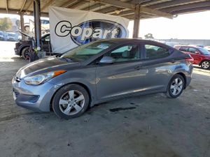 Hyundai Elantra GLS 1.8L 4 2013