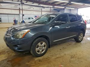 Nissan Rogue S 2.5L 4 2014