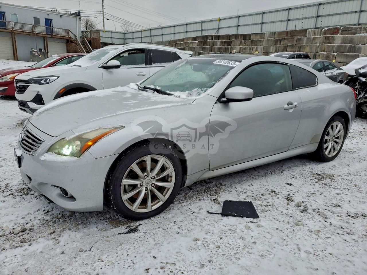 Infiniti G37 3.7L 6 2011