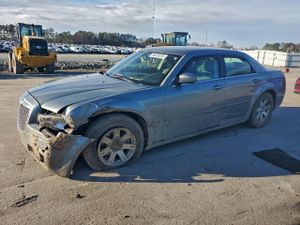 Chrysler 300 2.7L 6 2006