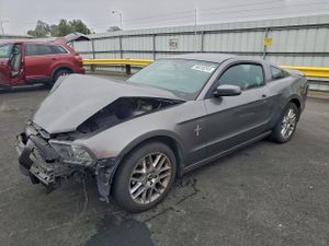 Ford Mustang 3.7L 6 2014