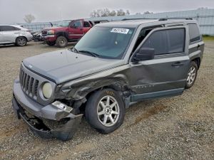 Jeep Patriot SPORT 2.4L 4 2011