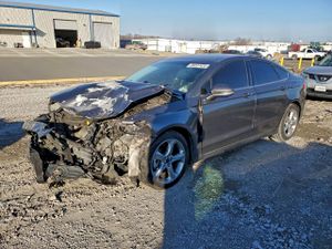Ford Fusion SE 2.5L 4 2014