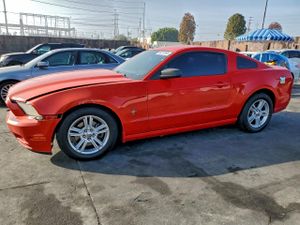 Ford Mustang 3.7L 6 2014